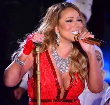 5 motivi che dimostrano che Mariah Carey è la reincarnazione dello spirito natalizio