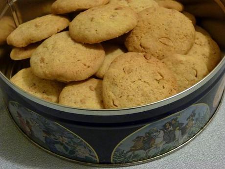 Biscotti con arachidi speziati