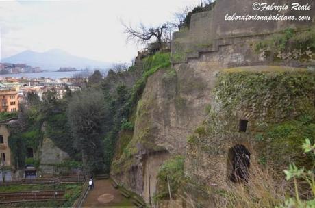 tomba di Virgilio Napoli