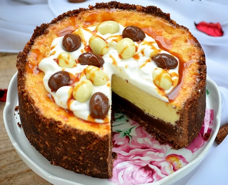 Cheesecake con latte condensato e cioccolato