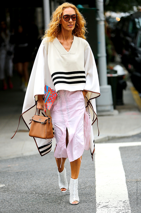 In the Street...Slit skirt with lace closure