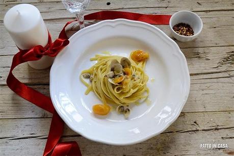 Linguine al Limone Con Datterino Giallo e Lupini di Mare