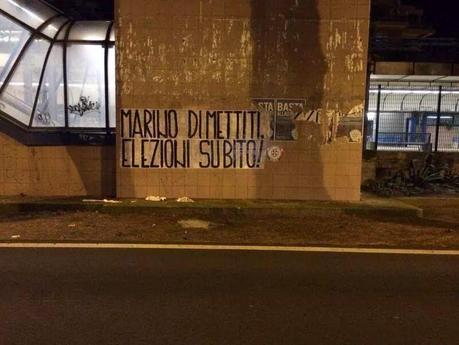 Casa Pound ci trascina in tribunale (sentenza domani) perché si sente diffamata. Ma noi continuiamo a dire che queste affissioni abusive sono una vergogna