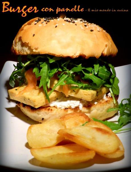 BURGER con PANELLE, robiola e SALMONE affumicato