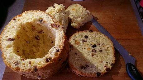 Panettone ripieno di semifreddo alle clementine