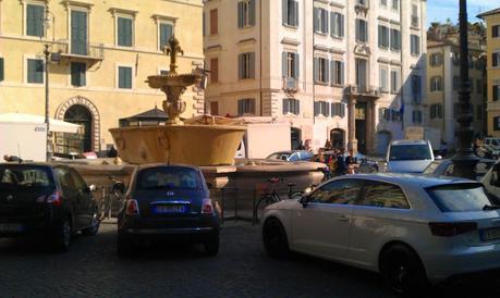 Oltre a Palazzo Farnese consegniamo ai francesi anche la Piazza visto che noi la teniamo in questo modo vergognoso e indegno