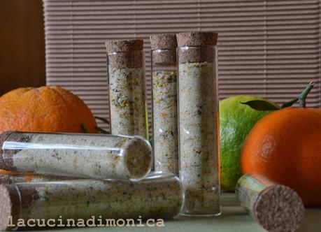 sale con agrumi e rosmarino