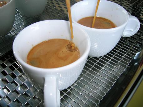 Il rito del caffè e le antiche caffetterie di Merano