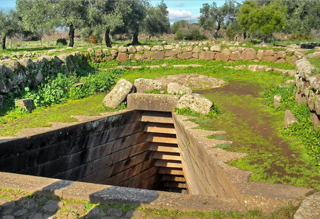 Il pozzo di Santa Cristina, osservatorio lunare