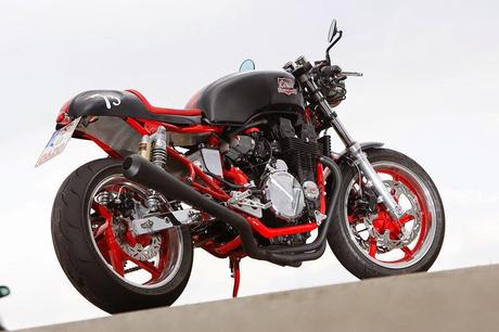 Honda CB Seven Fifty Cafè Racer by Louis