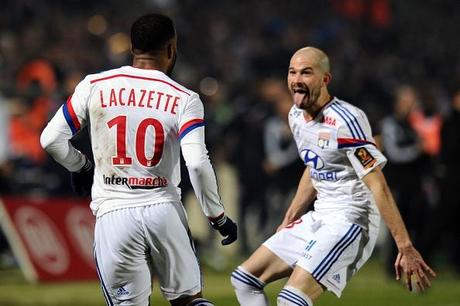 lione bordeaux lacazette