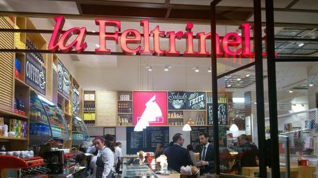 La Feltrinelli a Firenze Santa Maria Novella di Patrizia Piazzini