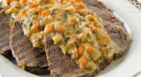 Carré di vitello al tartufo con salsa al gorgonzola.