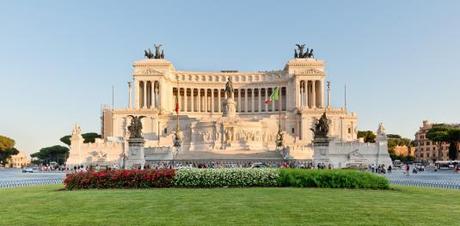 Piazza_Venezia_-_Il_Vittoriano