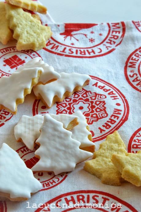 biscotti di frolla con pasta di zucchero