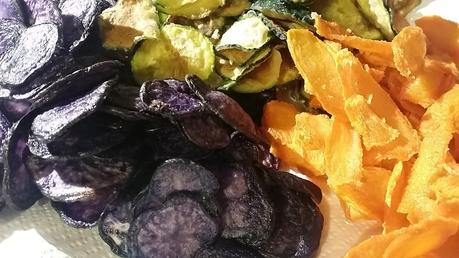 Chips tricolore... Patate viola, zucchine e carote