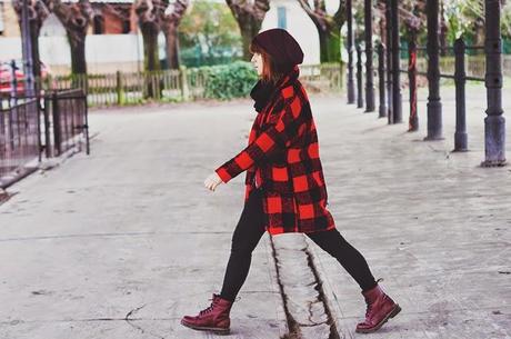 Checked, coat, red, christmas, dr martens, boots, burgundy