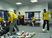 (VIDEO)Joga Bonito, Ronaldinho Gaúcho, Roberto Carlos, Ronaldo, Adriano. #thisisfootball #legends