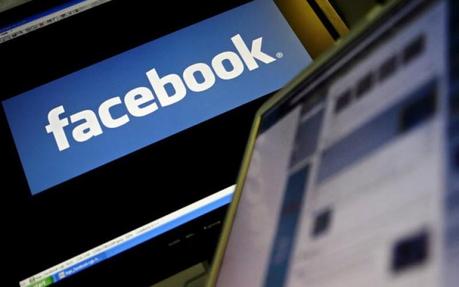 Facebook, arriva il tasto segnala le notizie false