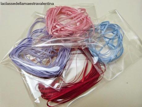 DENTRO AI 24 SACCHETTINI DEL CALENDARIO DELL'AVVENTO...