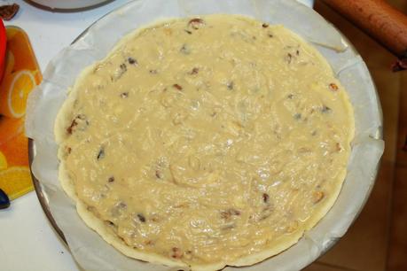 Tarte du Sénégal - la torta meringata con ripieno di crema, banane, noci e datteri