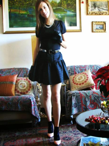 Total look in black & pink