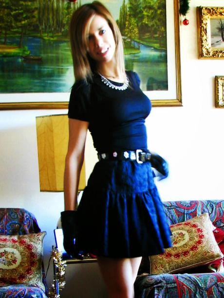 Total look in black & pink