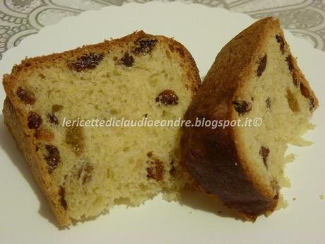 Panettone con uvetta e profumo di agrumi