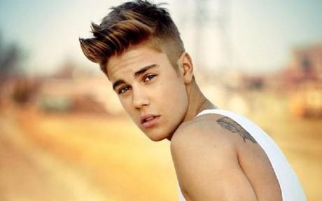 Justin Bieber novità: regalo strepitoso, e nuova storia d’amore