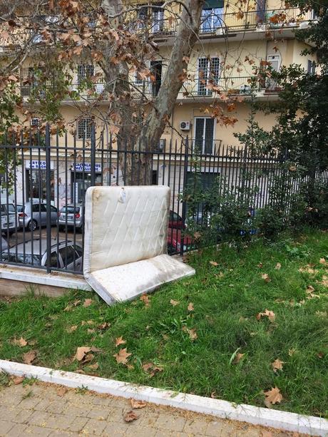 La triste storia del Parco del Torrione Prenestino. Inaugurato quattro anni fa sembrava un sogno, oggi è un incubo