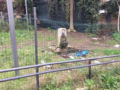 La triste storia del Parco del Torrione Prenestino. Inaugurato quattro anni fa sembrava un sogno, oggi è un incubo