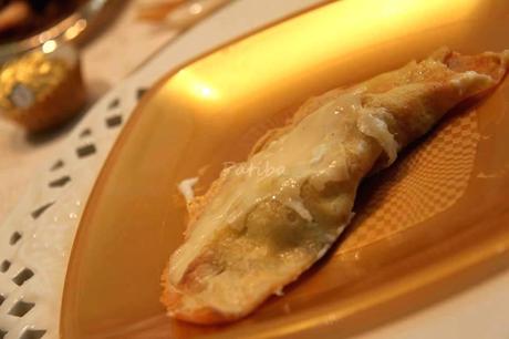 crespelle con ripieno di castagne e trevigiano, e fonduta di Montasio