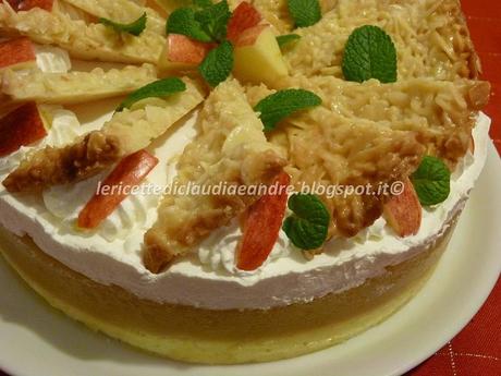 Torta di mele con ventagli croccante