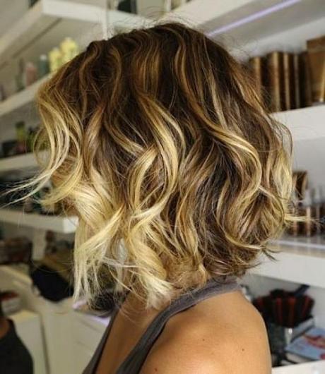 Shatush e salute dei capelli: come nutrire le punte?