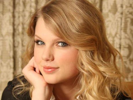 Taylor Swift incoronata la celebrità più generosa del 2014