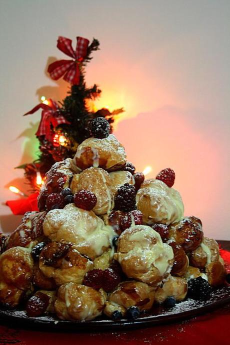 Croquembouche 1