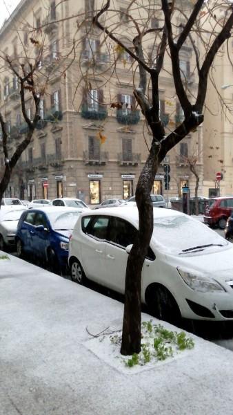 eccezionale la neve su Palermo