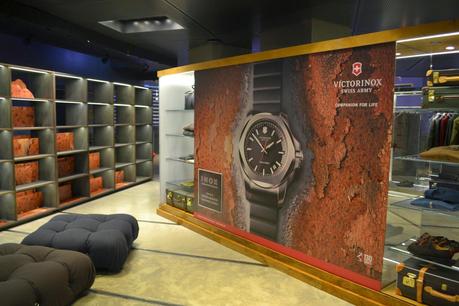 Victorinox Swiss Army: In vendita presso l' Excelsior Milano