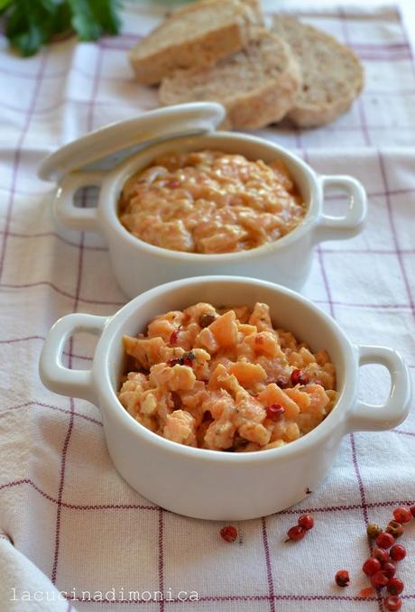 salmone all’aneto e pepe rosa