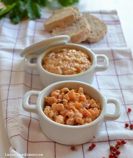 salmone all’aneto e pepe rosa