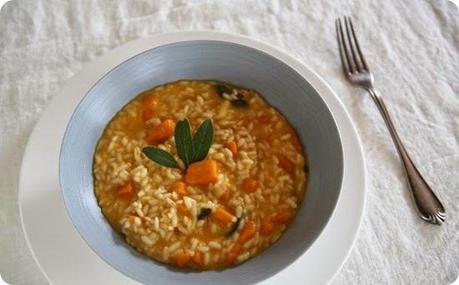 Risotto cremoso alla zucca con burro e salvia