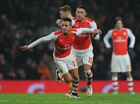 Arsenal-Hull City 2-0: le tigri non centrano la rivincita, Mertesacker e Sanchez decidono la sfida