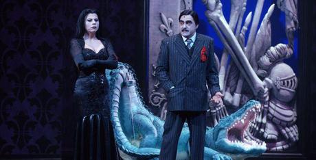 La Famiglia Addams: un Musical Sfavillante