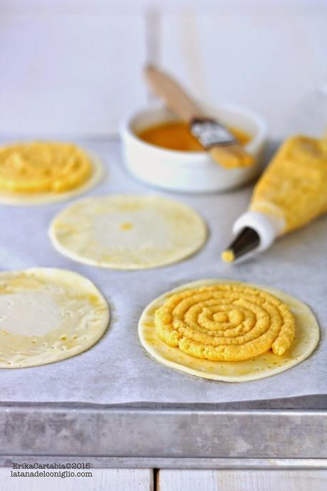 Piccole Galette de Rois con crema frangipane