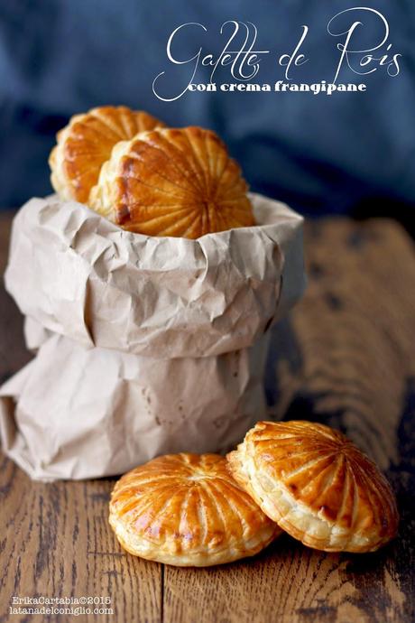 Piccole Galette de Rois con crema frangipane