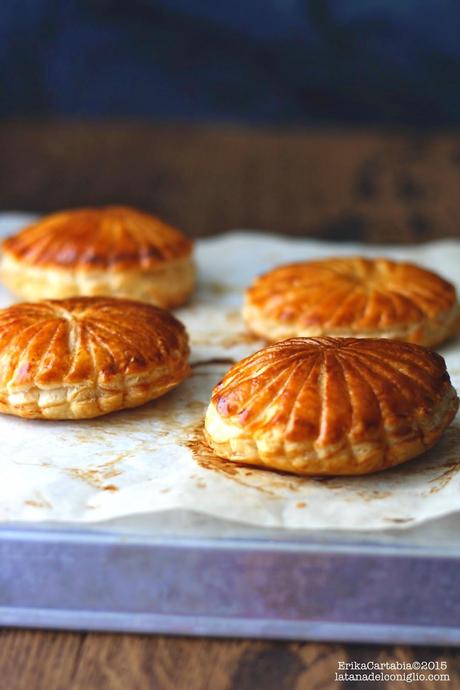 Piccole Galette de Rois con crema frangipane