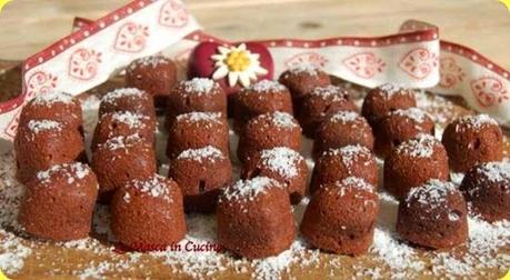 Biscotti morbidi al cacao e cocco