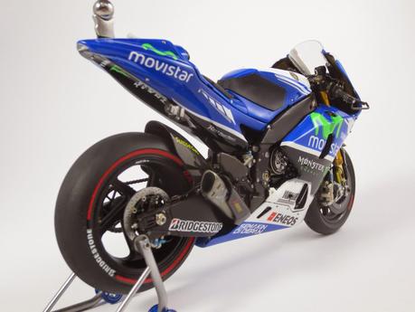 Yamaha YZR-M1 Team Movistar Yamaha MotoGP 2014 by Tateo Chen