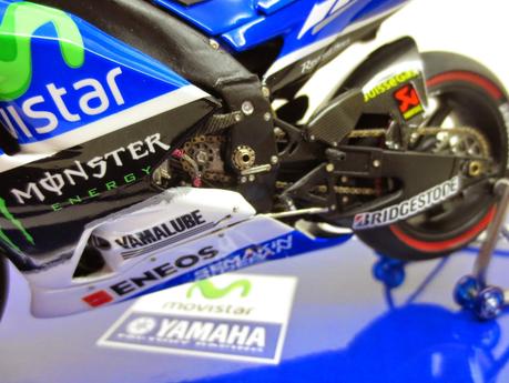 Yamaha YZR-M1 Team Movistar Yamaha MotoGP 2014 by Tateo Chen