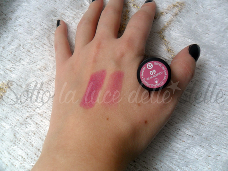 Review (swatch) Essence: rossetto labbra lunga durata wear berries!